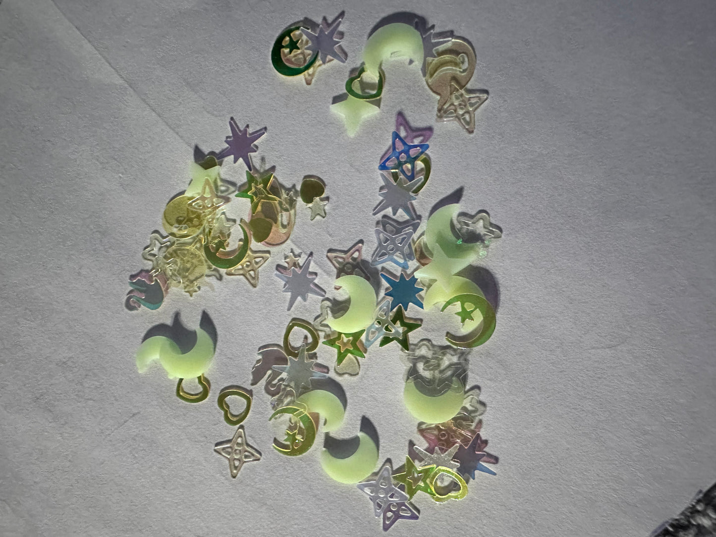 Clay Glow Moons/stars/swans/balloons Mix