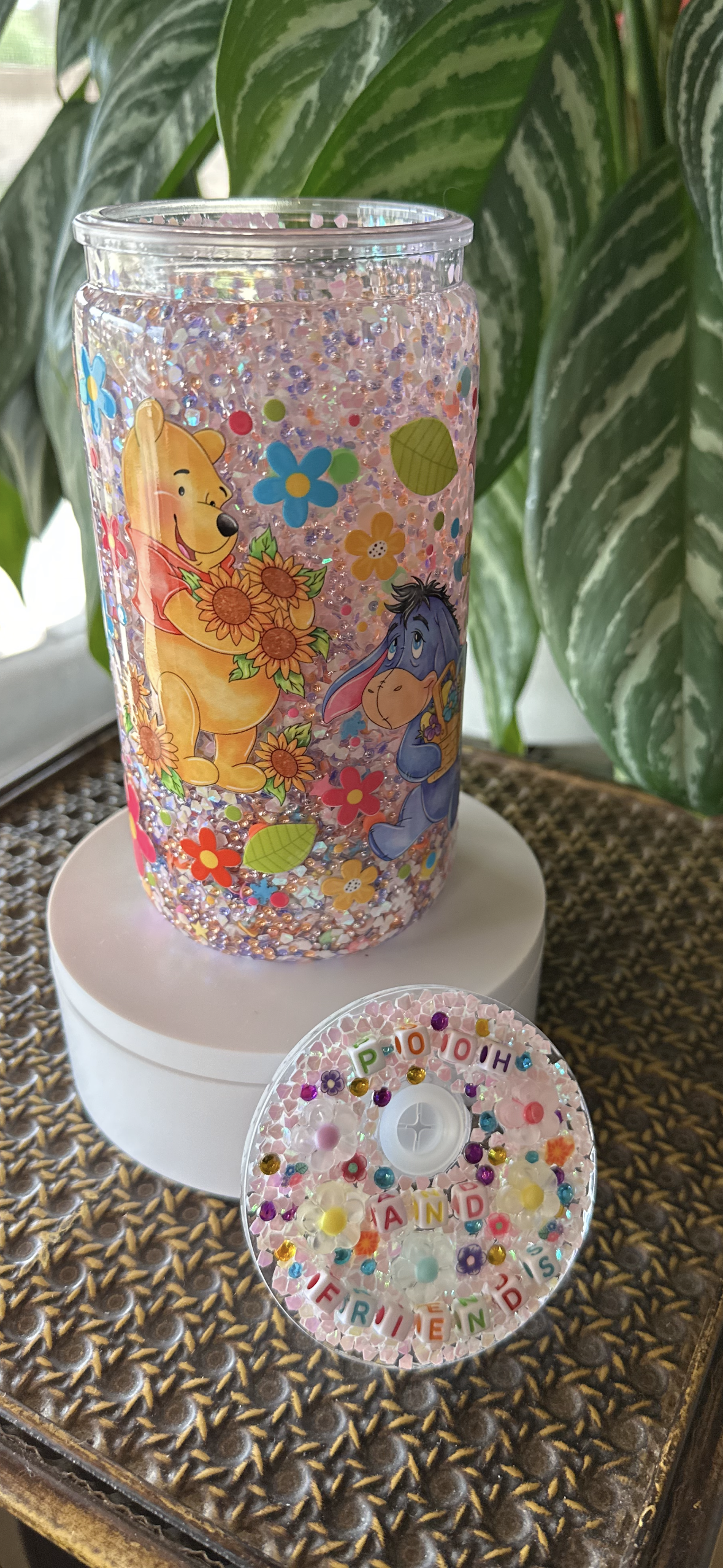 16oz Pooh and Friends w/ Deco Lid