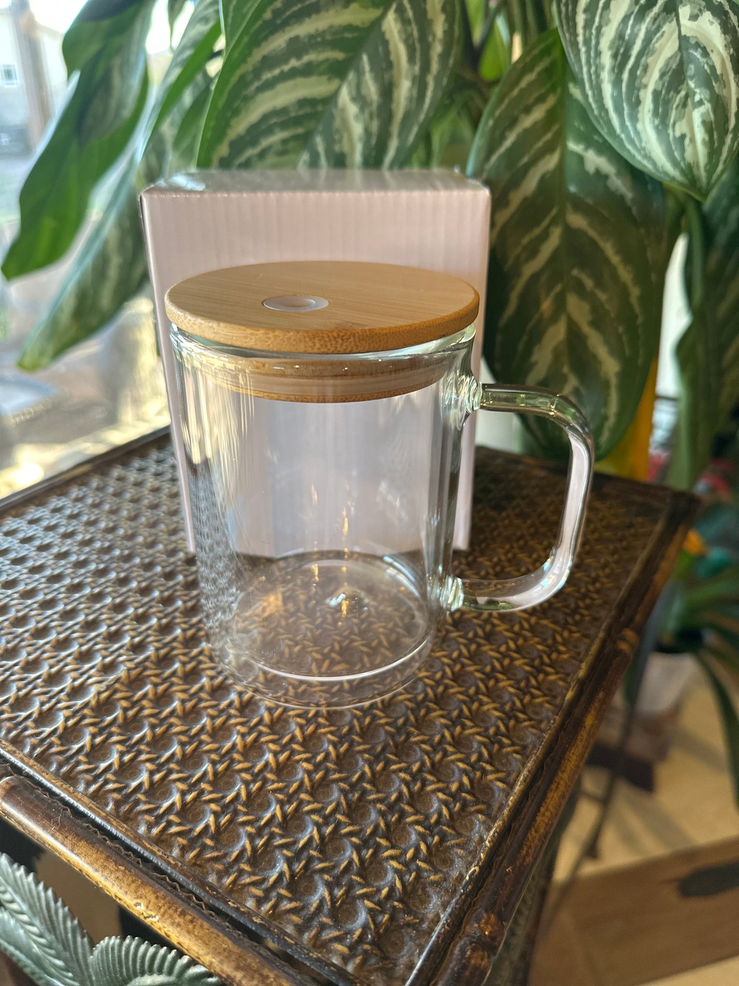 15oz Glass Snowglobe Mug w/Handle