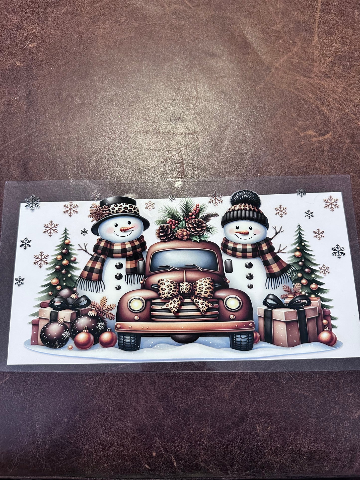Snowmen w Truck & Bow