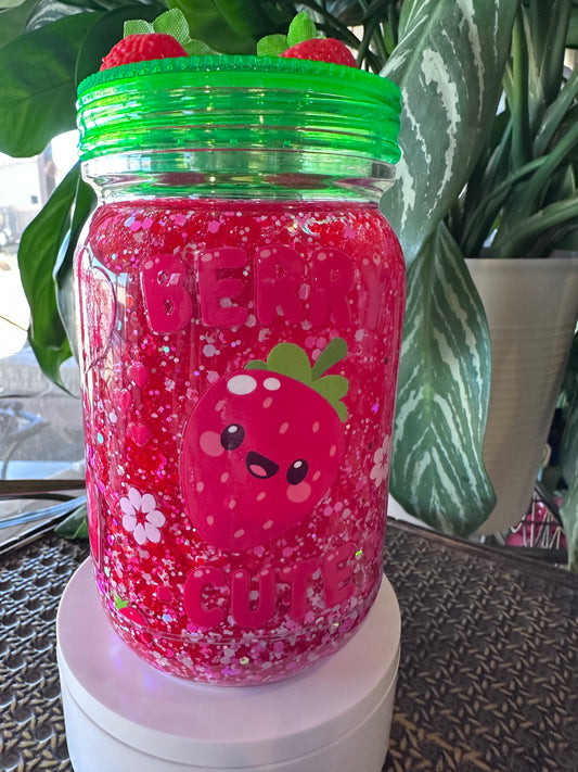20oz Berry Cute Mason Jar Mug w/ Strawberries on Lid