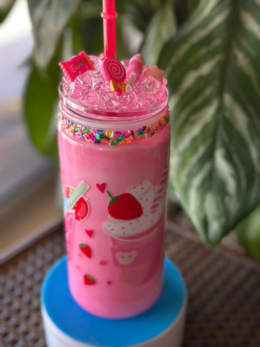 20oz Decorated Strawberry Milkshake